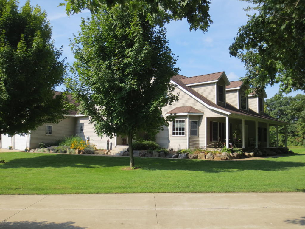 4455 Bartonville, Belding, MI 48809 photo 57
