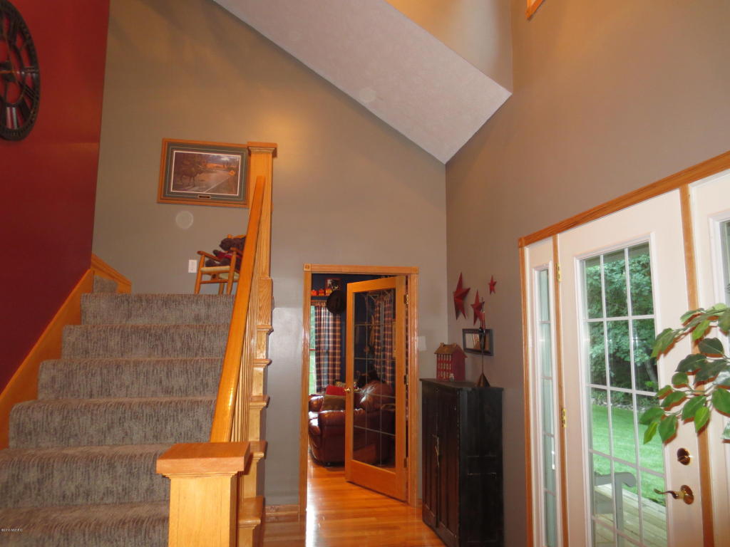 4455 Bartonville, Belding, MI 48809 photo 29