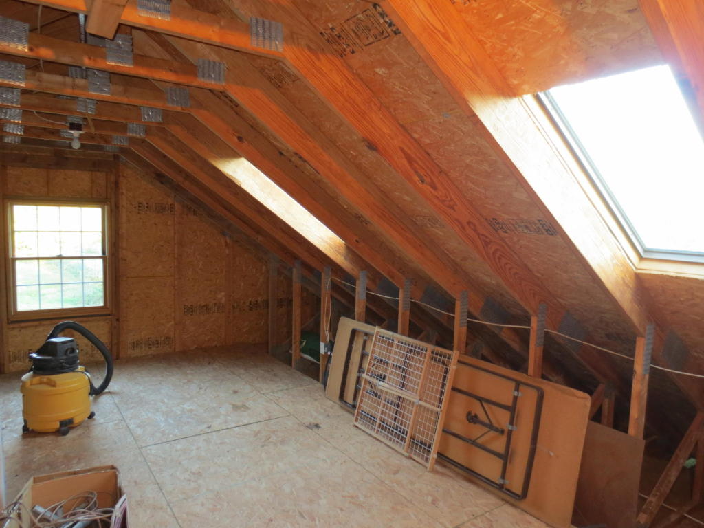 4455 Bartonville, Belding, MI 48809 photo 49