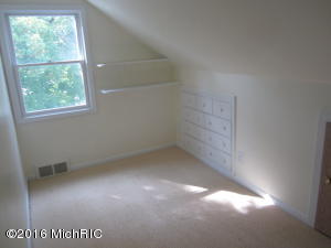 220 E Maple, Fremont, MI 49412 photo 15