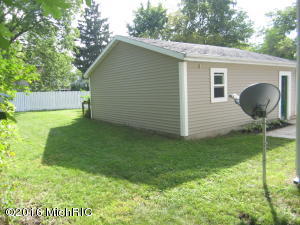 220 E Maple, Fremont, MI 49412 photo 36