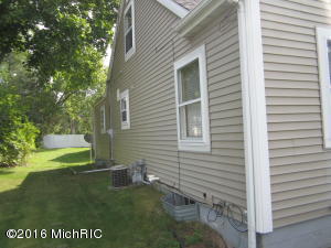 220 E Maple, Fremont, MI 49412 photo 35