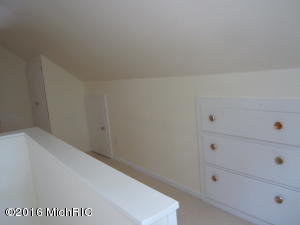 220 E Maple, Fremont, MI 49412 photo 14