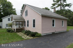 241 Union St, Plainwell, MI 49080 photo 13