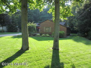 7163 S Walker Rd, Spring Lake, MI 49456 photo 3