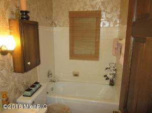 7163 S Walker Rd, Spring Lake, MI 49456 photo 21