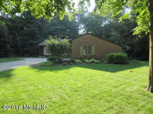 7163 S Walker Rd, Spring Lake, MI 49456 photo 8
