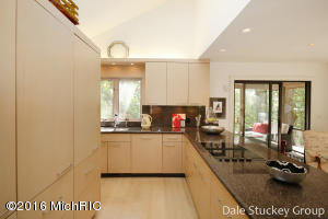 74 Deer Run, Ada, MI 49301 photo 8