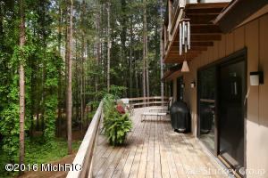 74 Deer Run, Ada, MI 49301 photo 32