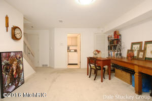 74 Deer Run, Ada, MI 49301 photo 23