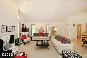 74 Deer Run, Ada, MI 49301 photo 4