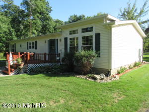 7180 Lehring Rd, Bancroft, MI 48414 photo 2