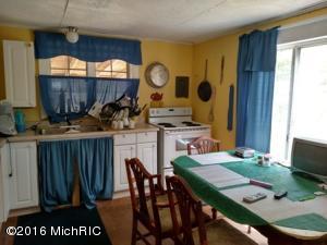 5632 W Wingleton Rd, Baldwin, MI 49304 photo 2
