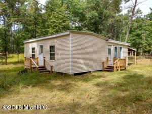 5632 W Wingleton Rd, Baldwin, MI 49304 photo 1