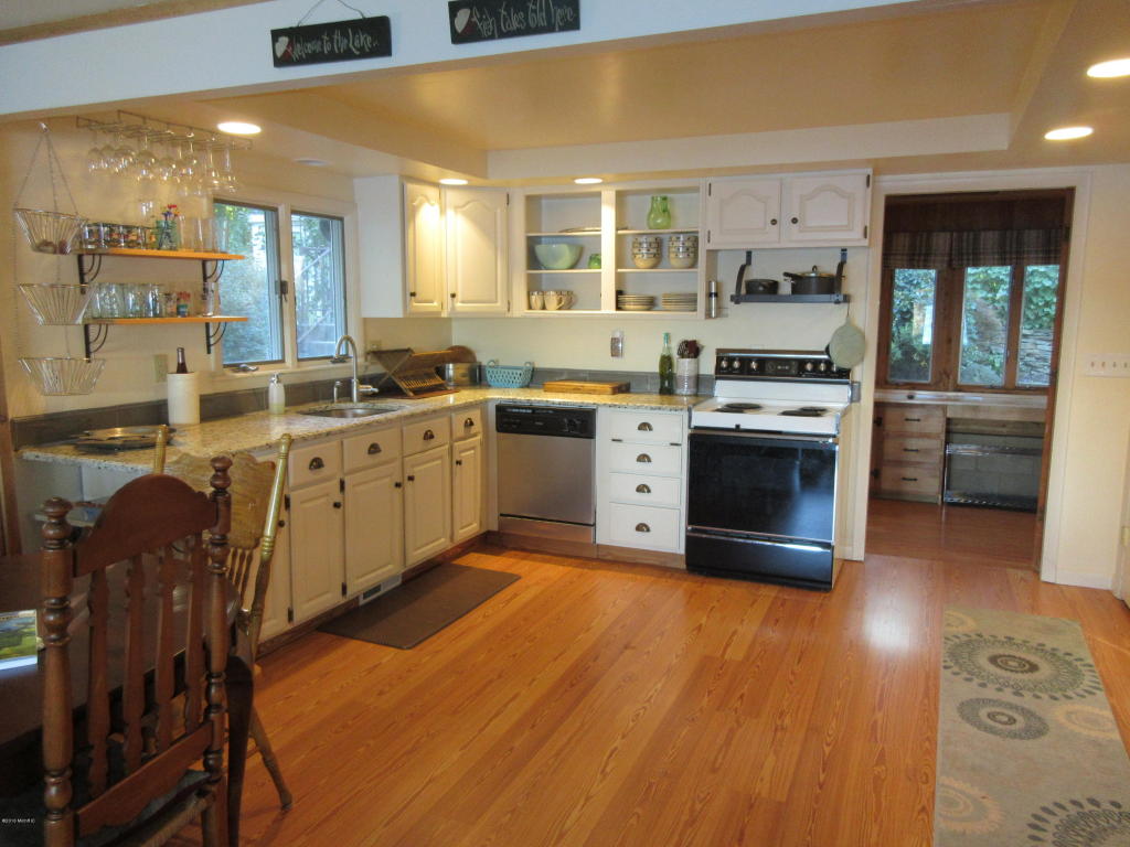66909 Territorial, Lawrence, MI 49064 photo 5
