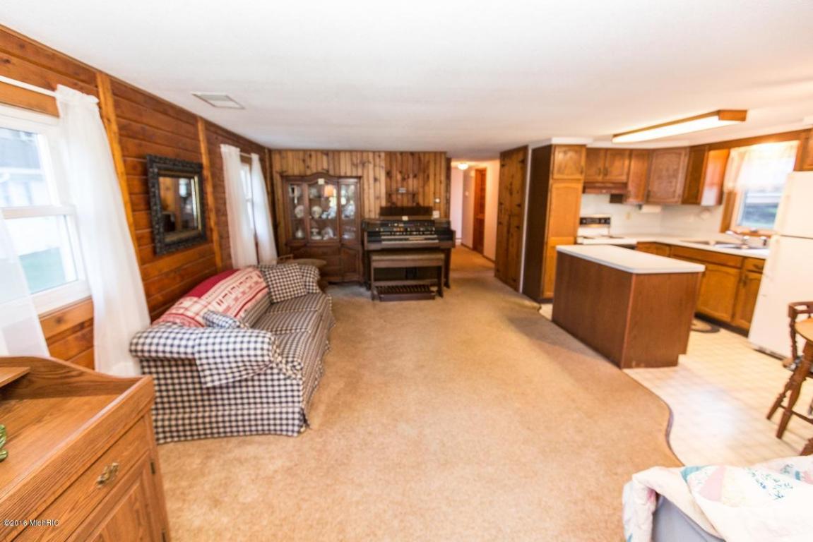 7930 Shaffer Rd, Reading, MI 49274 photo 2