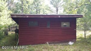 9762 S James St, Baldwin, MI 49304 photo 4