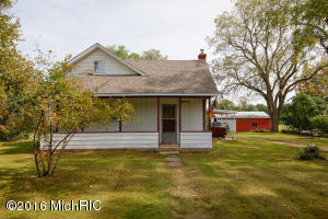 14895 32nd St, Gobles, MI 49055 photo 2