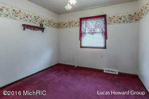 7474 Cherry Ave, Jenison, MI 49428 photo 9