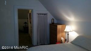 386 Third St, Manistee, MI 49660 photo 13