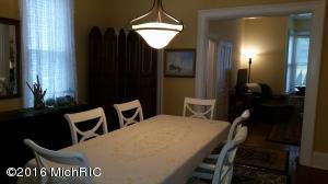 386 Third St, Manistee, MI 49660 photo 5