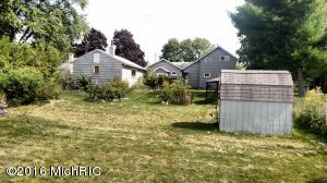 435 Birch St, Belding, MI 48809 photo 5