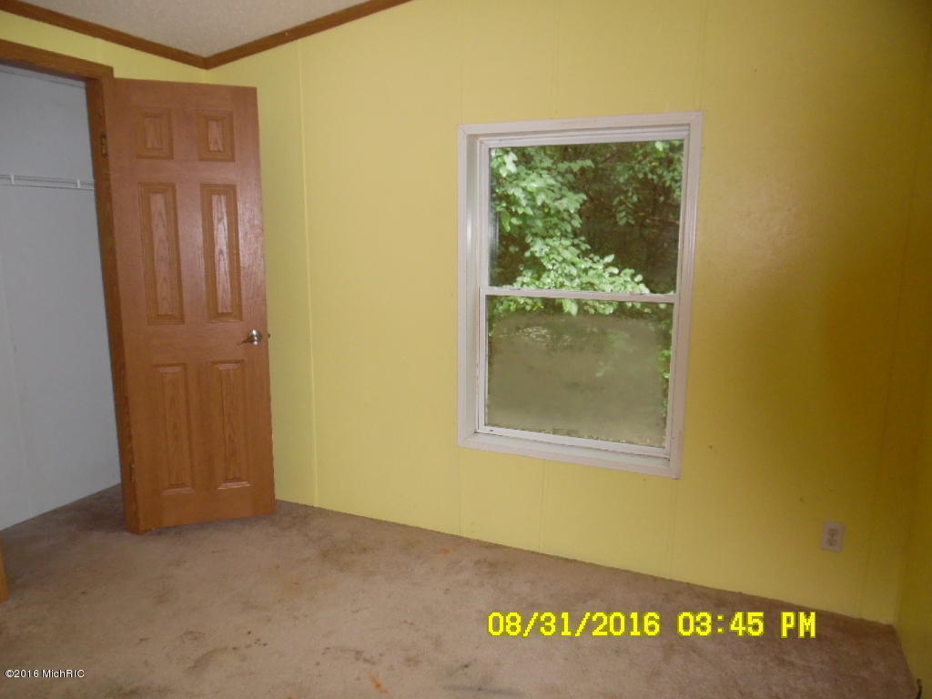 67326 Oxbow Dr, Constantine, MI 49042 photo 9