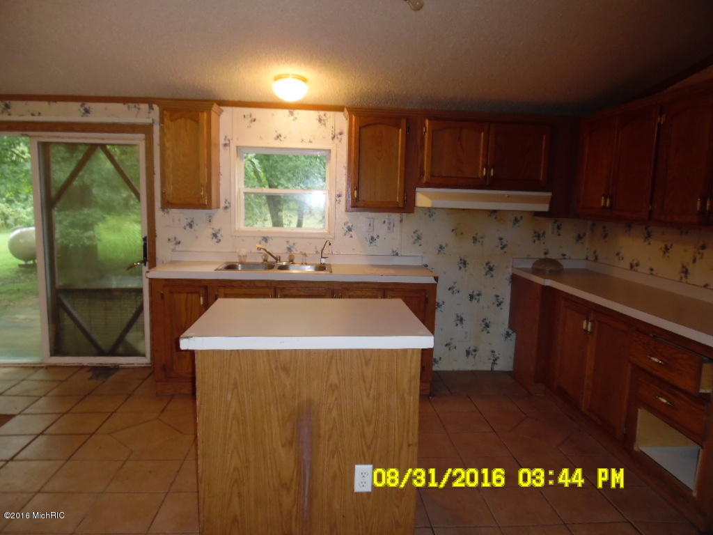 67326 Oxbow Dr, Constantine, MI 49042 photo 5