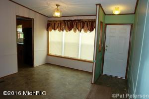 2131 W Hillis, Stanton, MI 48888 photo 7