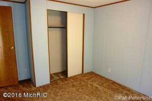 2131 W Hillis, Stanton, MI 48888 photo 16