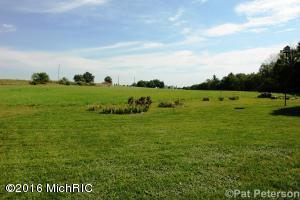 2131 W Hillis, Stanton, MI 48888 photo 21