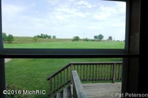 2131 W Hillis, Stanton, MI 48888 photo 3