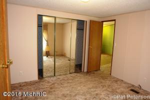 2131 W Hillis, Stanton, MI 48888 photo 13