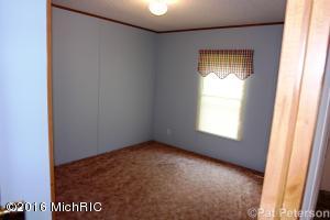 2131 W Hillis, Stanton, MI 48888 photo 15