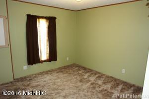 2131 W Hillis, Stanton, MI 48888 photo 17