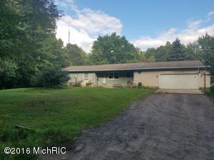 5938 Simonelli, Whitehall, MI 49461 photo 1