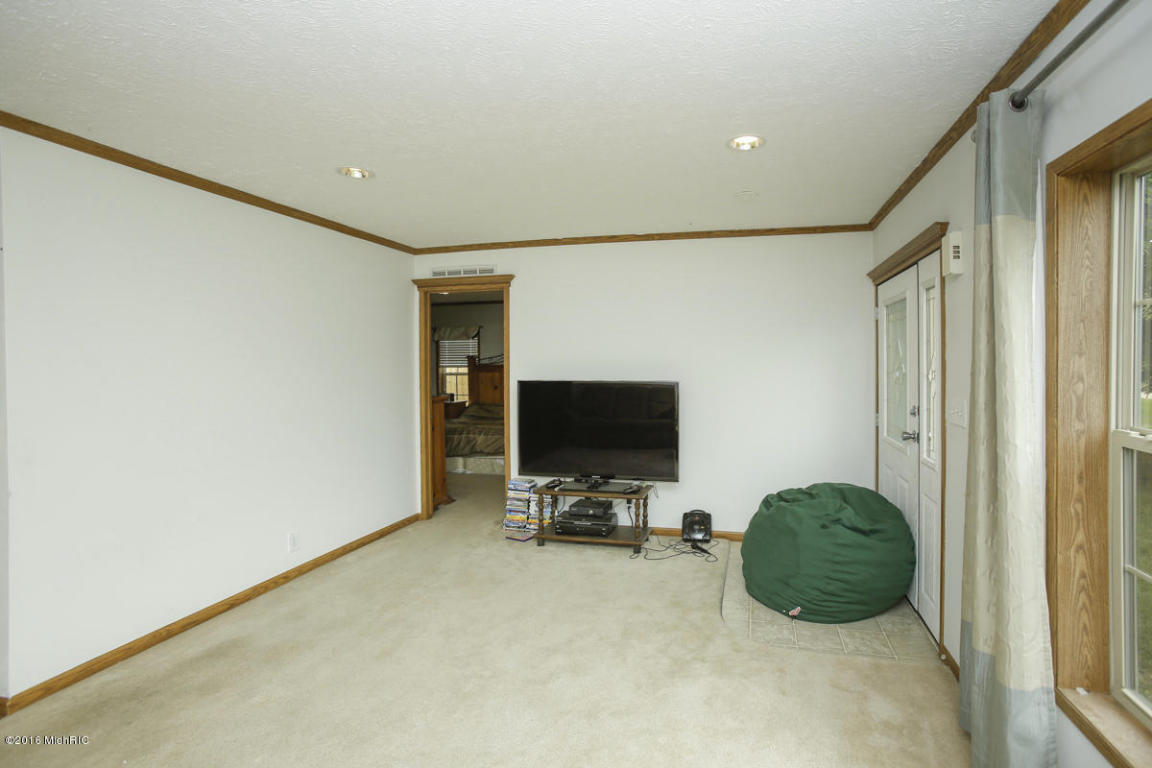 62930 Freese Rd, Constantine, MI 49042 photo 5