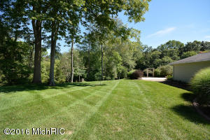 16470 Cd Ave E, Augusta, MI 49012 photo 32