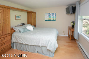 16470 Cd Ave E, Augusta, MI 49012 photo 14