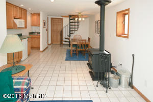 16470 Cd Ave E, Augusta, MI 49012 photo 21