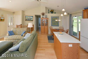 16470 Cd Ave E, Augusta, MI 49012 photo 6