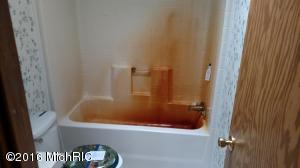 3056 E Millbrook Rd, Mount Pleasant, MI 48858 photo 8