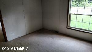 3056 E Millbrook Rd, Mount Pleasant, MI 48858 photo 5