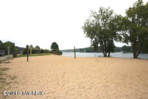 223 Phoenix Ct, Plainwell, MI 49080 photo 32