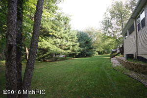 223 Phoenix Ct, Plainwell, MI 49080 photo 27