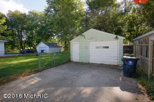 504 Keyes Dr, Parchment, MI 49004 photo 14