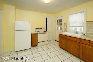 504 Keyes Dr, Parchment, MI 49004 photo 6