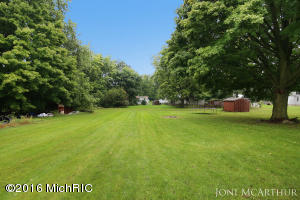 119 S D, Trufant, MI 49347 photo 19