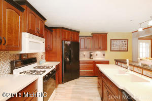 119 S D, Trufant, MI 49347 photo 7