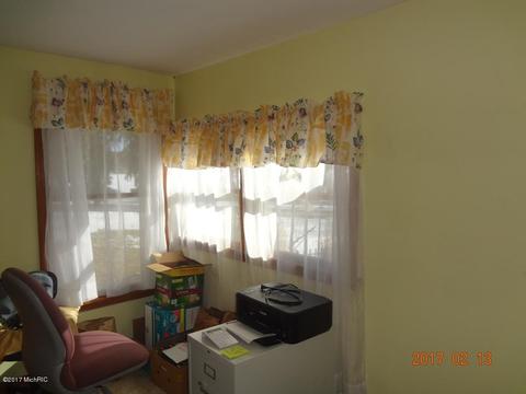 784 Mohawk Trl, White Cloud, MI 49349 photo 12